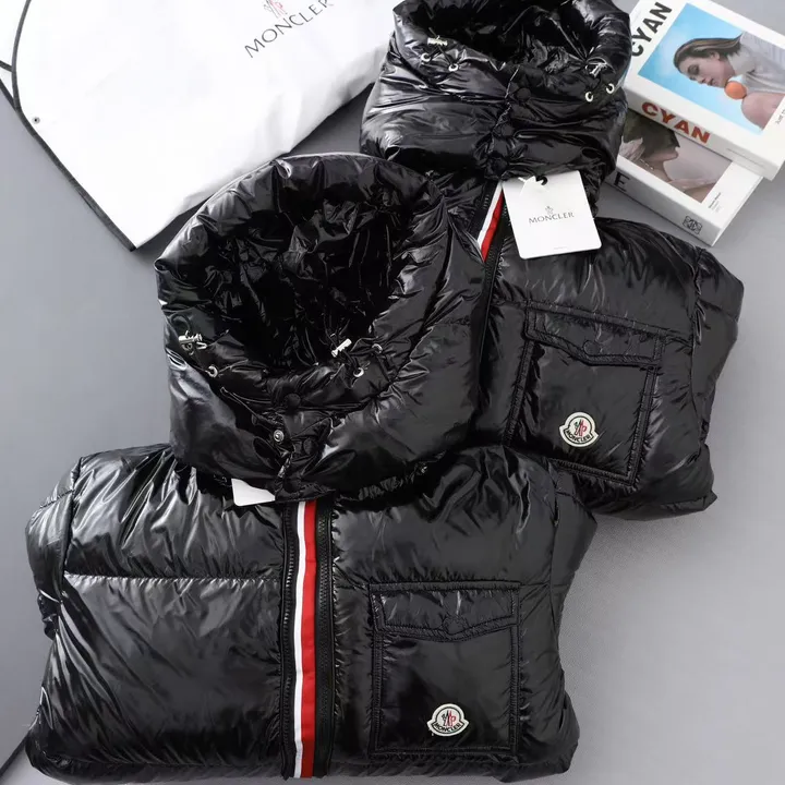 モンクレール モンベリアル ダウンジャケット