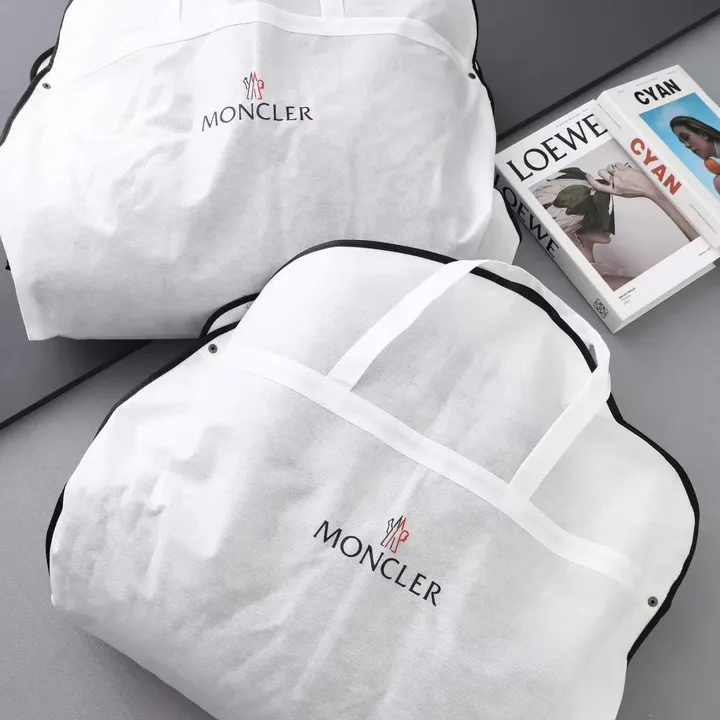 MONCLER スーパーコピー