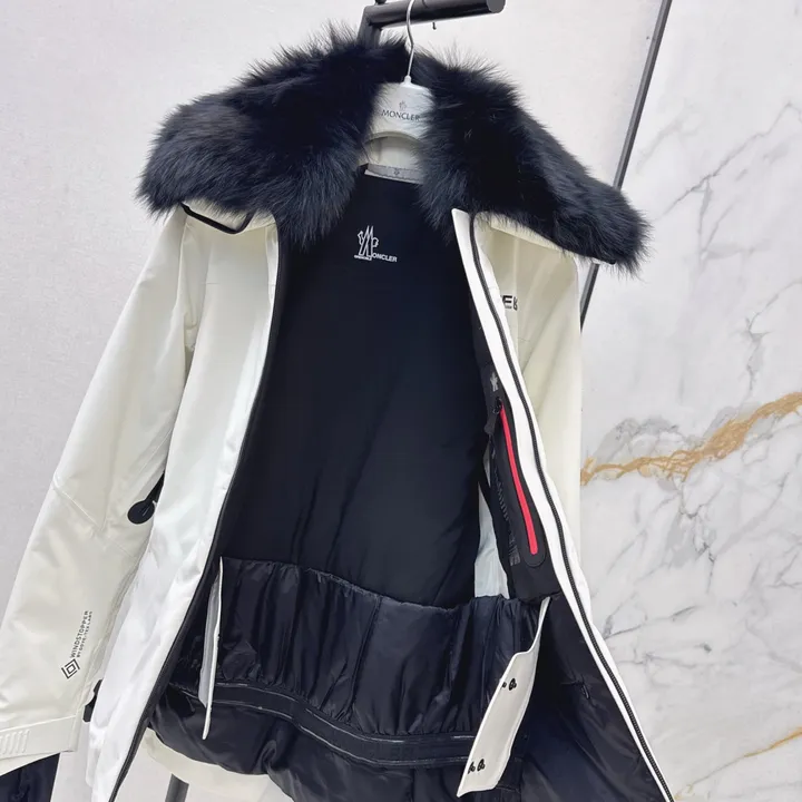 MONCLER ウィンタースポーツ