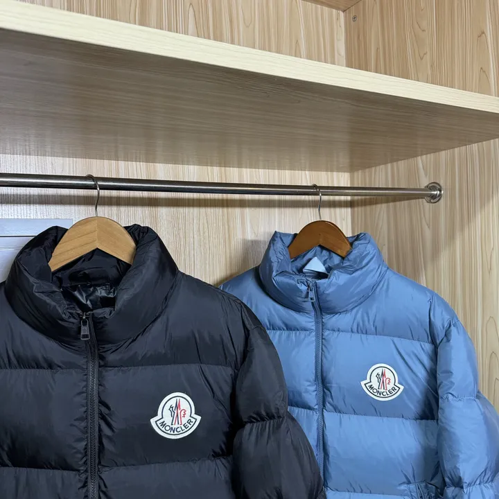 モンクレールダウンジャケット メンズ