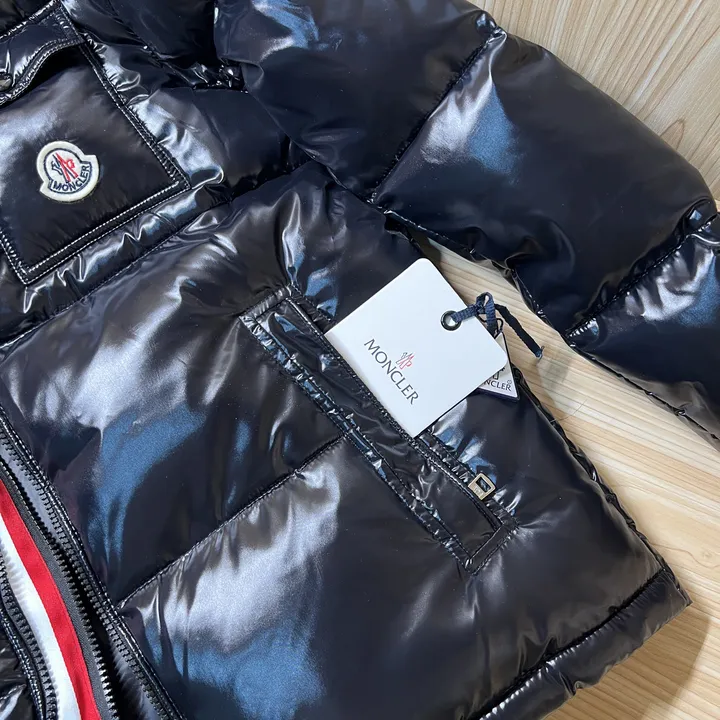 モンクレール ダウンジャケット 送料無料