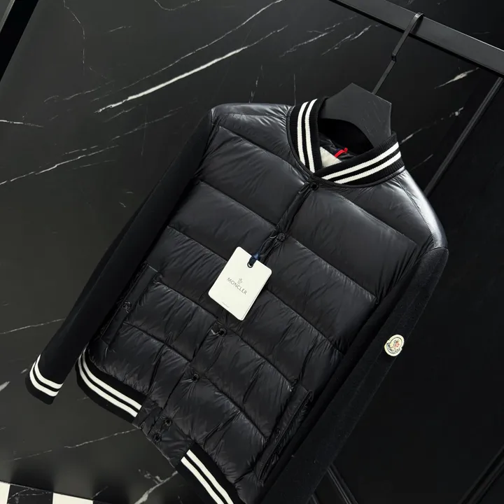 モンクレール ボンバー ジャケット