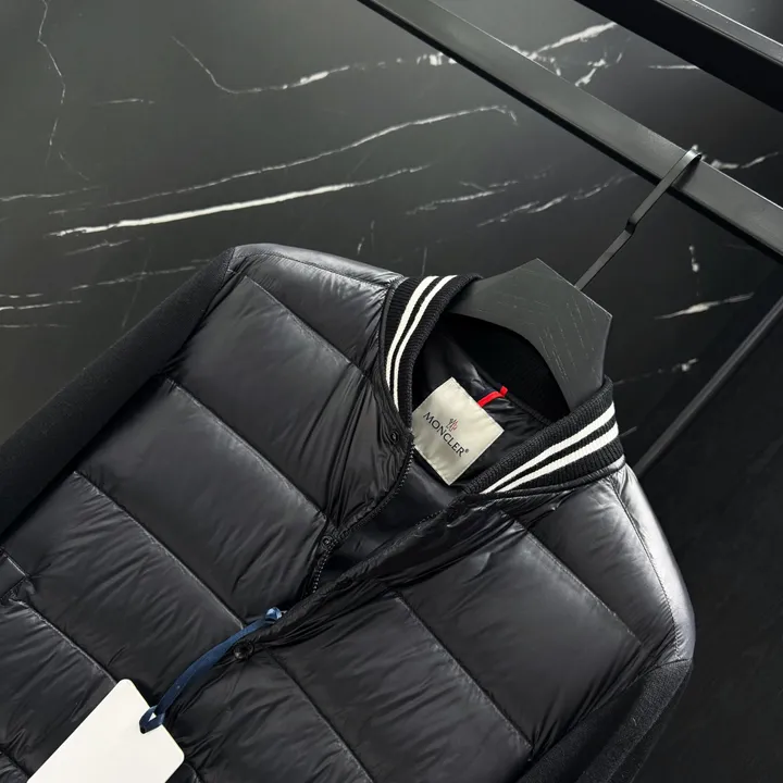 モンクレール ジャケットおしゃれ