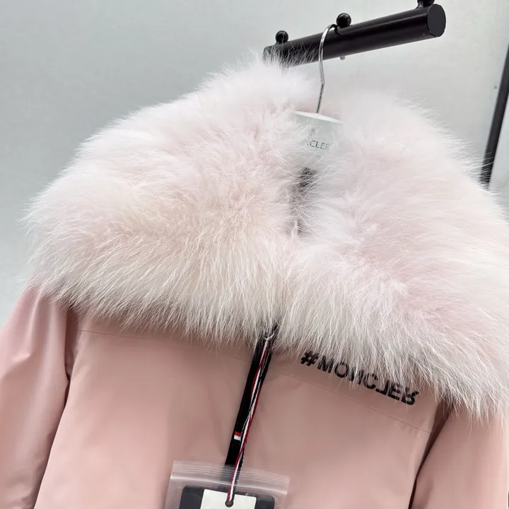 モンクレール 秋 冬 服