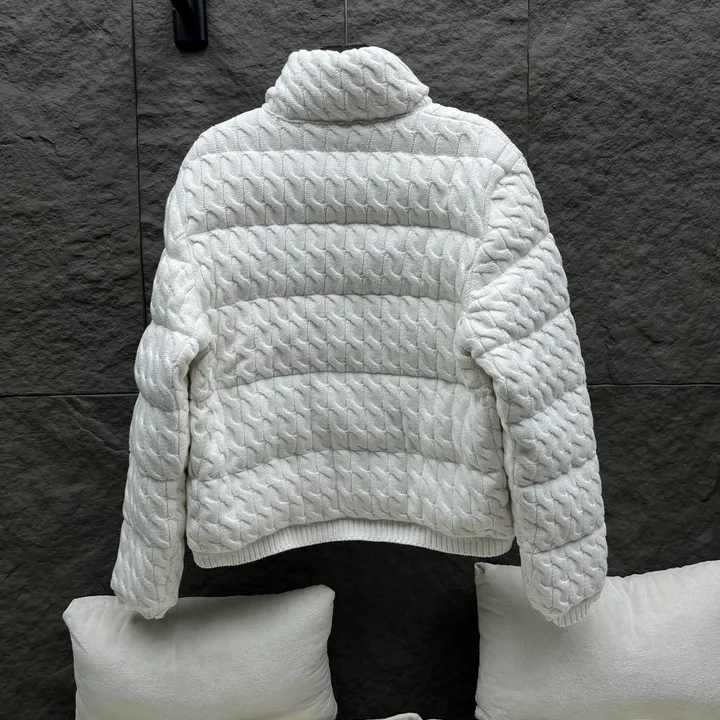 モンクレール カシミヤ ダウンジャケット ホワイト