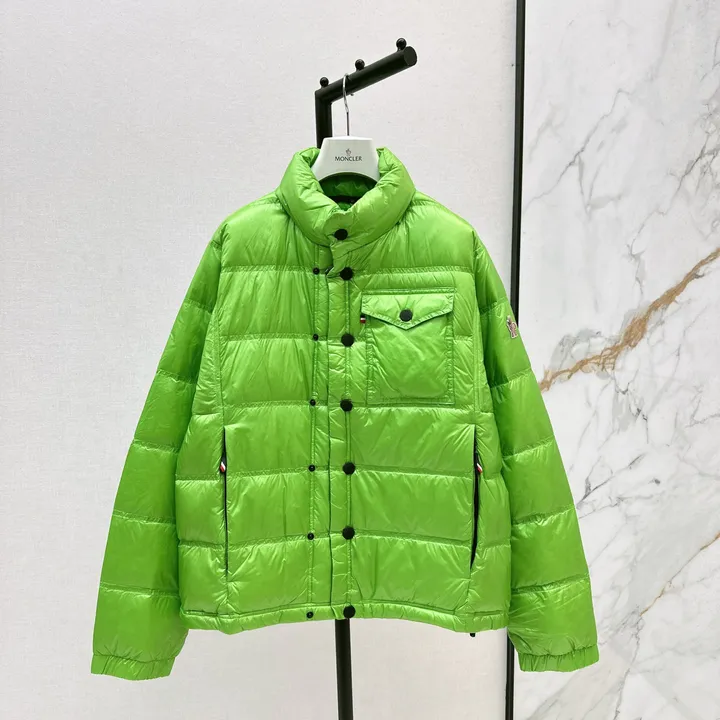 モンクレール ダウンジャケット グリーン
