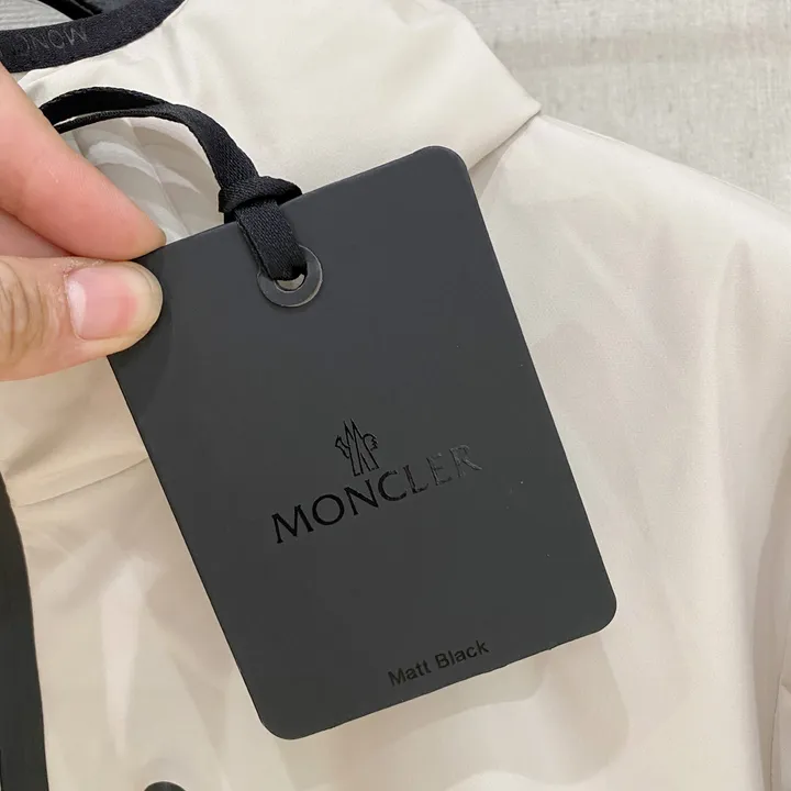 スーパーコピー モンクレール ダウン