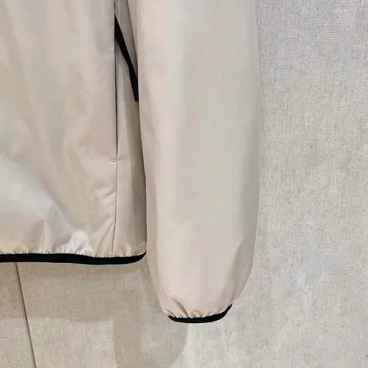 モンクレール ダウンジャケット