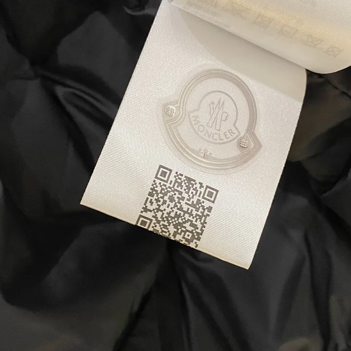 モンクレール ダウンジャケット 送料無料