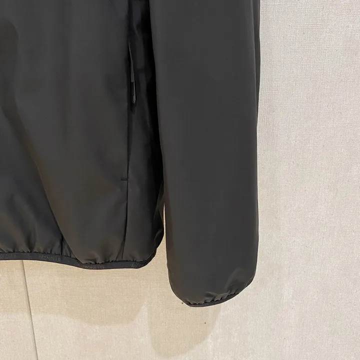 MONCLER 秋 冬 ジップアウター