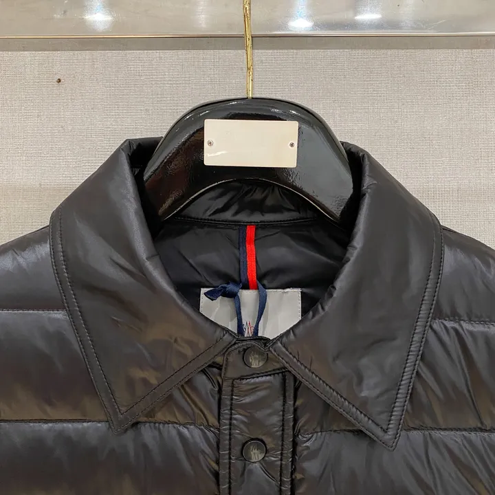 Monclerダウンジャケット メンズ