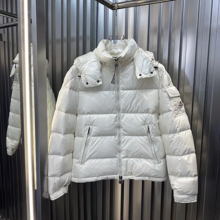 モンクレール MAYA ショート ダウン