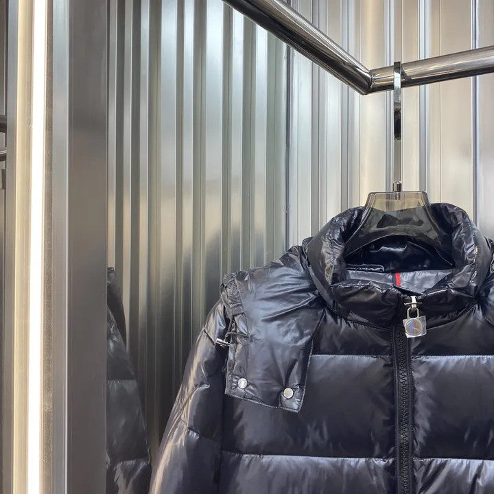 モンクレール メンズ ダウンジャケット