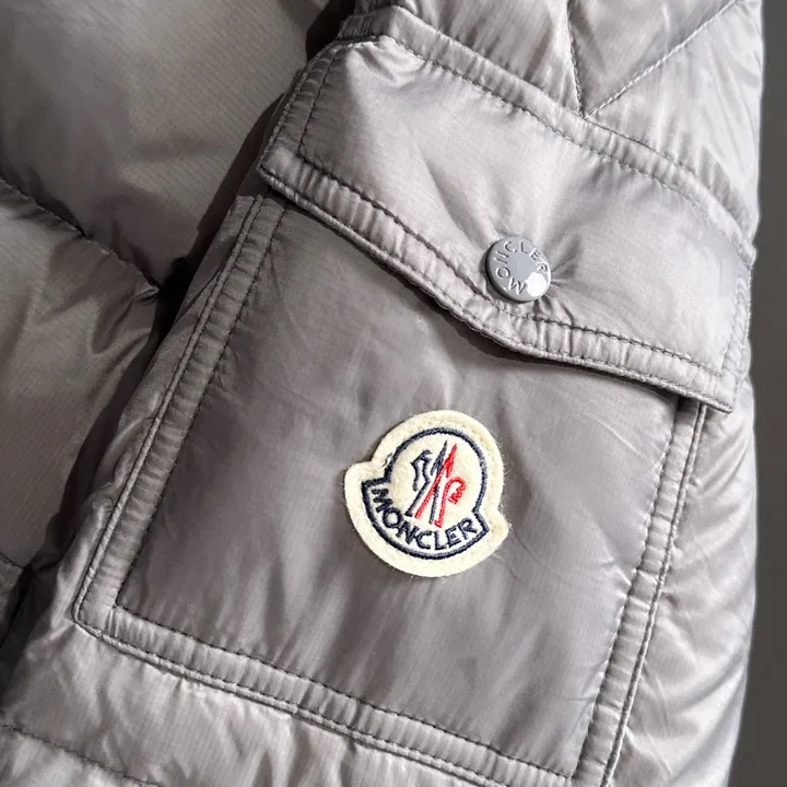 モンクレール Couyere ジャケット