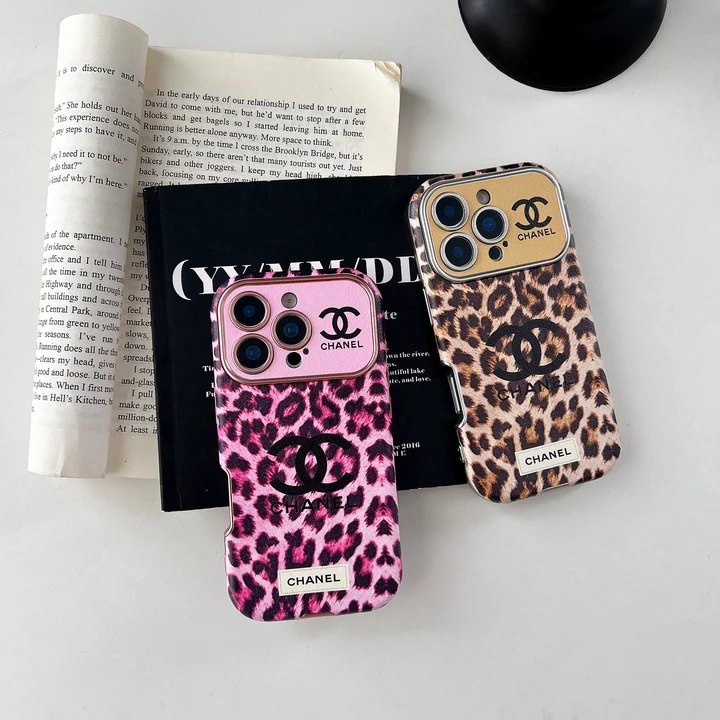 シャネルiphone17 pro maxカバー 軽量 薄型