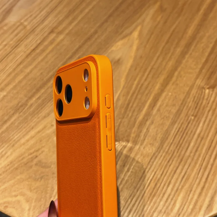 エルメス iphone17携帯ケース オレンジ