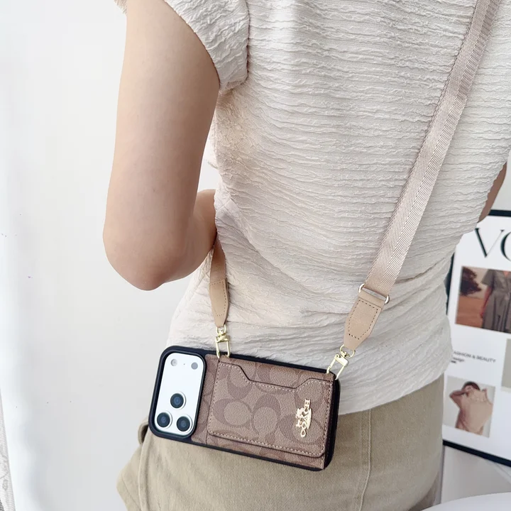 coach iphone17ケース 落下防止 ストラップ付き