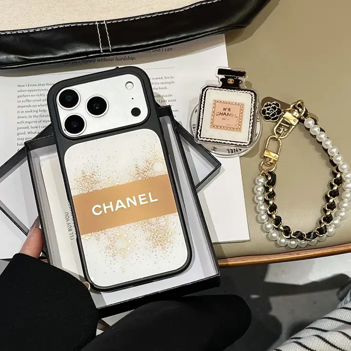 chanel iphone17 pro maxケース 落下防止 パール ショートストラップ付