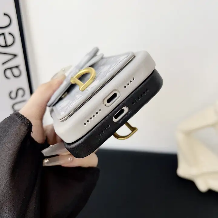 dior iphone17 proケース 背面 収納