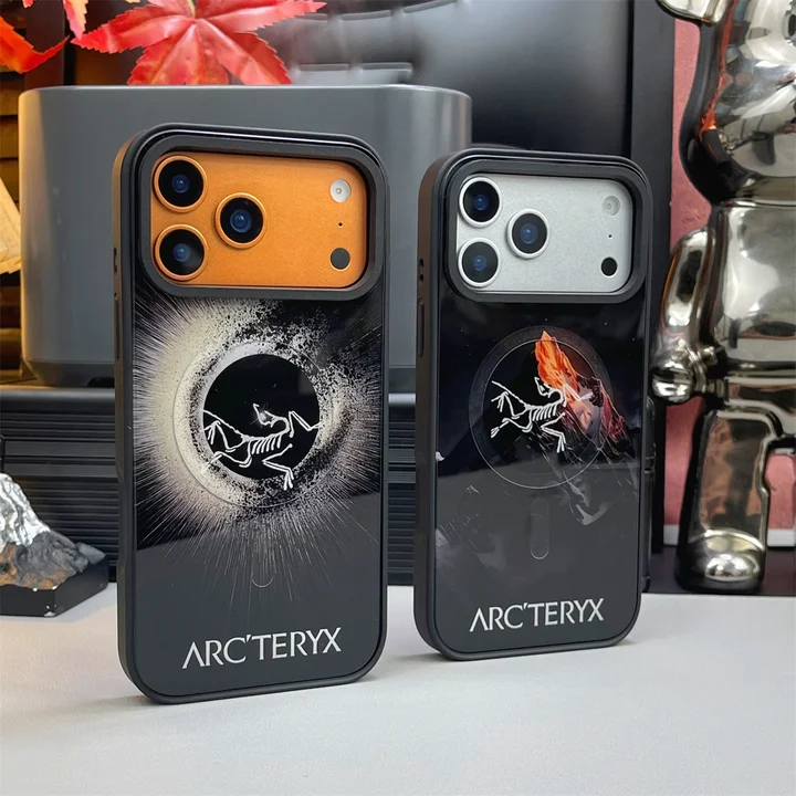 アークテリクス スマホケース