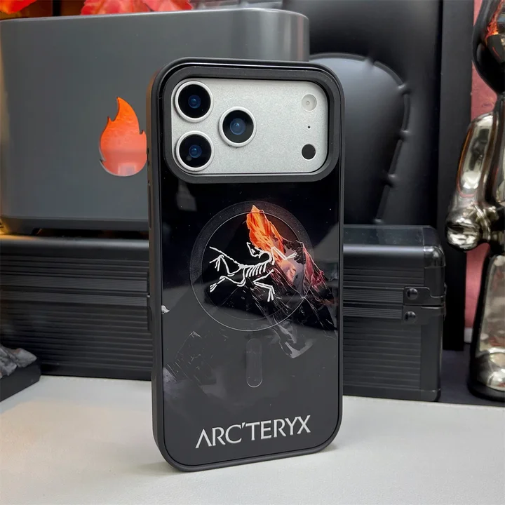 Arcteryx iphone17 耐衝撃カバー