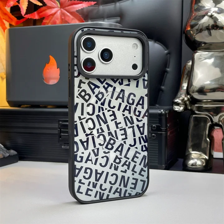 balenciaga iphone17携帯ケース マグセーフ