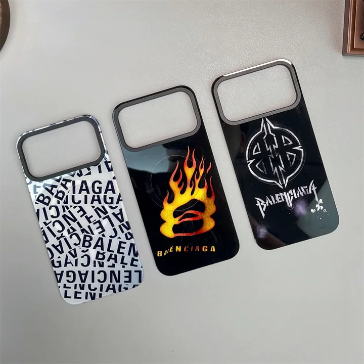 バレンシアガ MagSafeケース