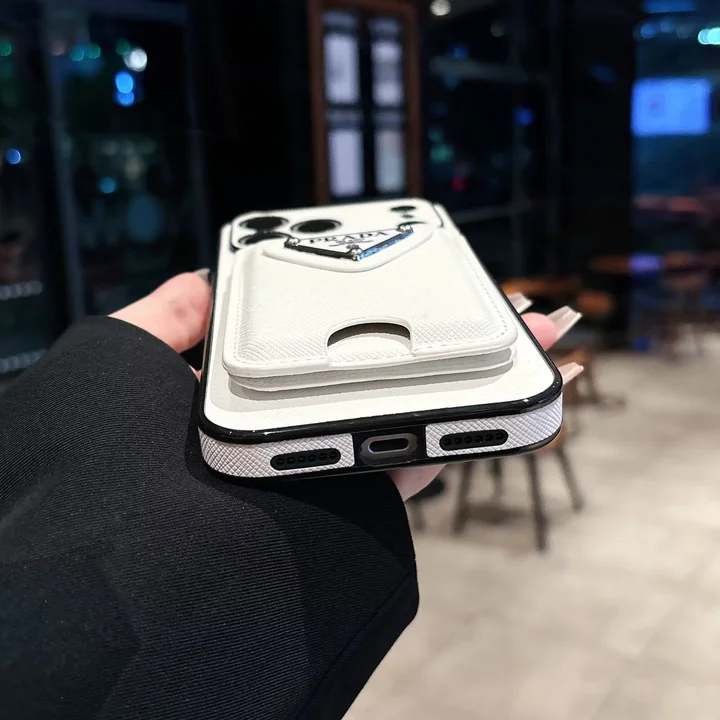 プラダ iphone17ケース 人気