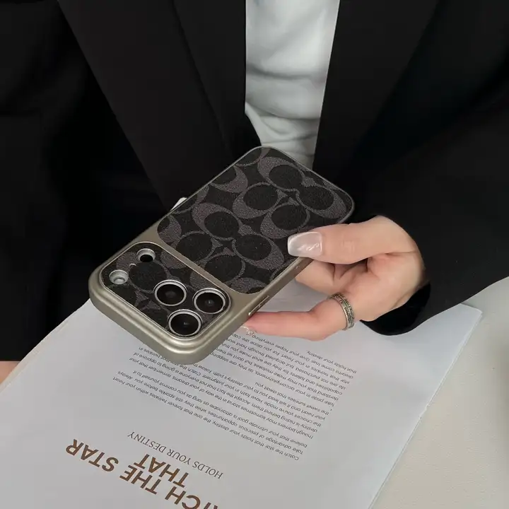 Coach iphone17 proケース 指紋防止