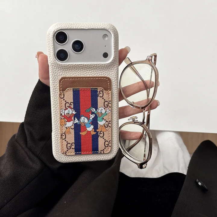 グッチiphone17ケース アニメ風