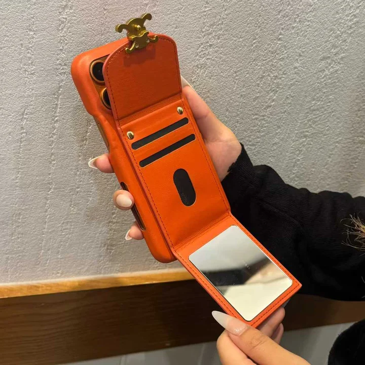 セリーヌ iphone17ケース オレンジ