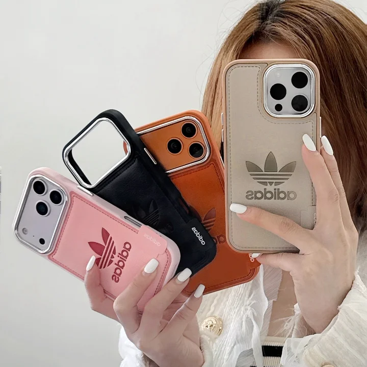 Adidas iphone17スマホケース