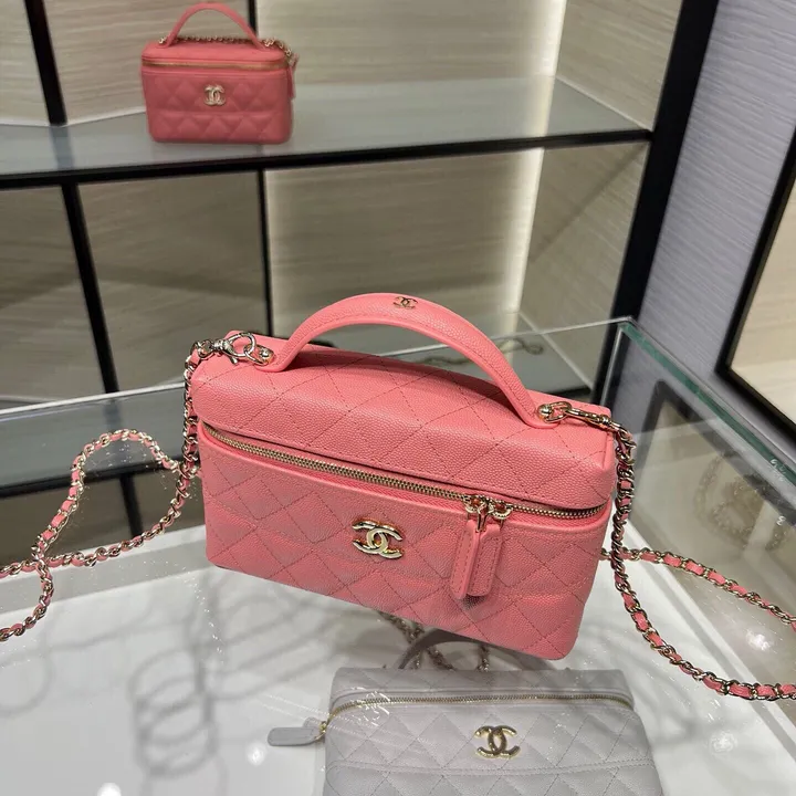 シャネル ロングバニティバッグ