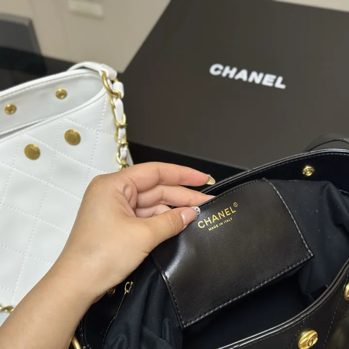 シャネル ホワイト バケット バッグ