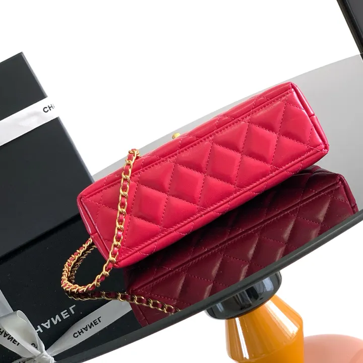 シャネル ケリーハンドバッグ レッド