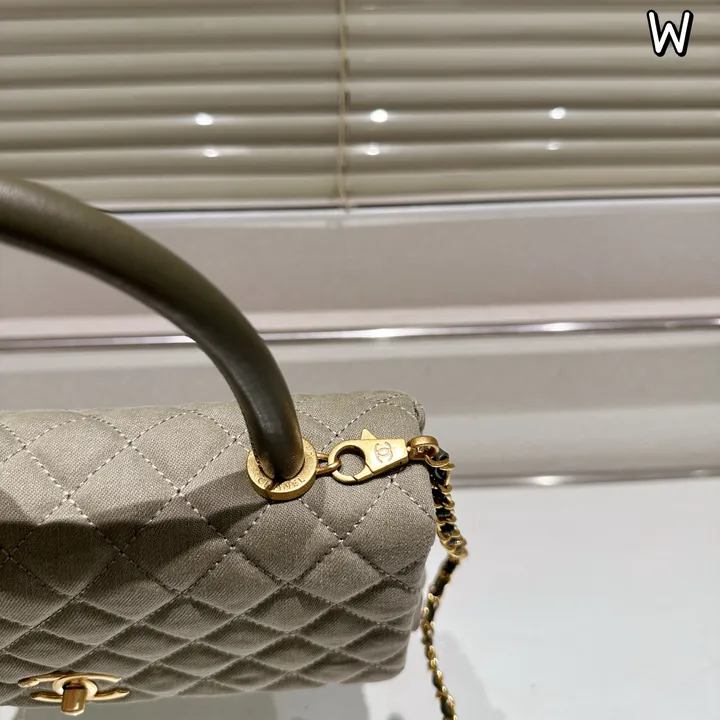 シャネル  2wayバッグ レディース