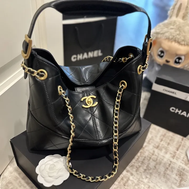 シャネル 25A ホーボーバッグ