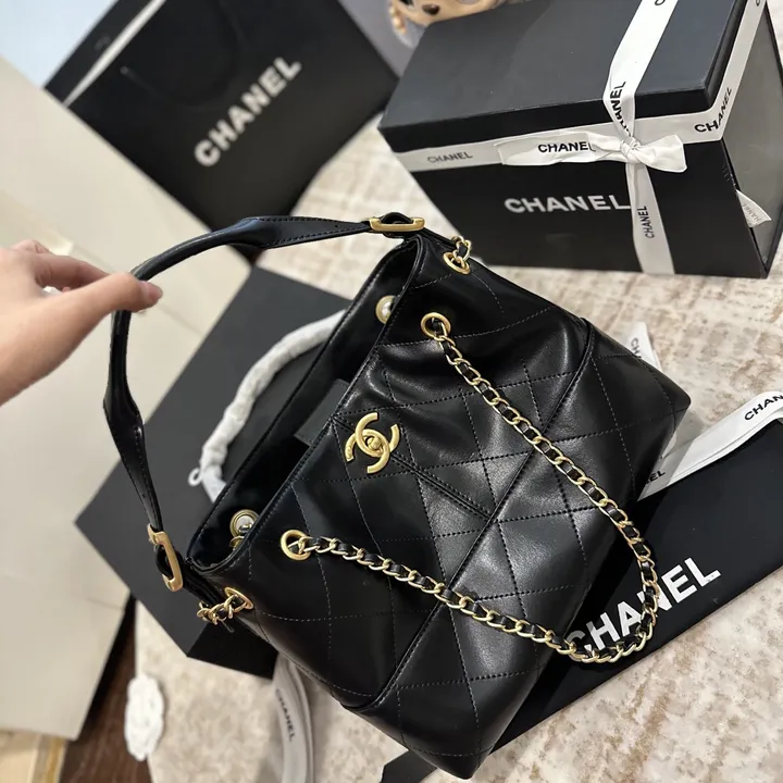 シャネル スモール ショルダーバッグ