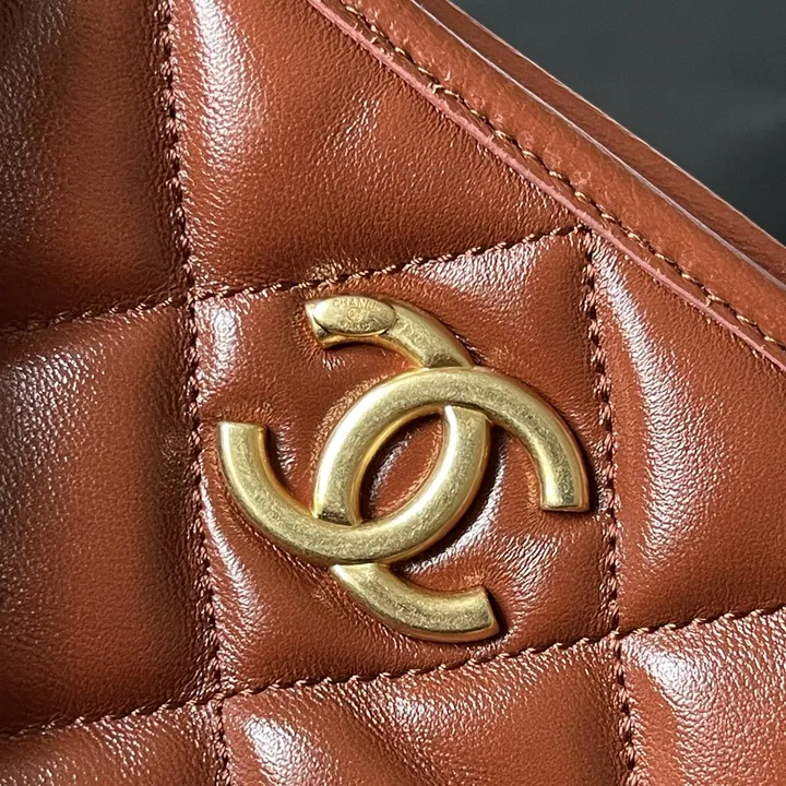 CHANEL バッグ ギフト最適