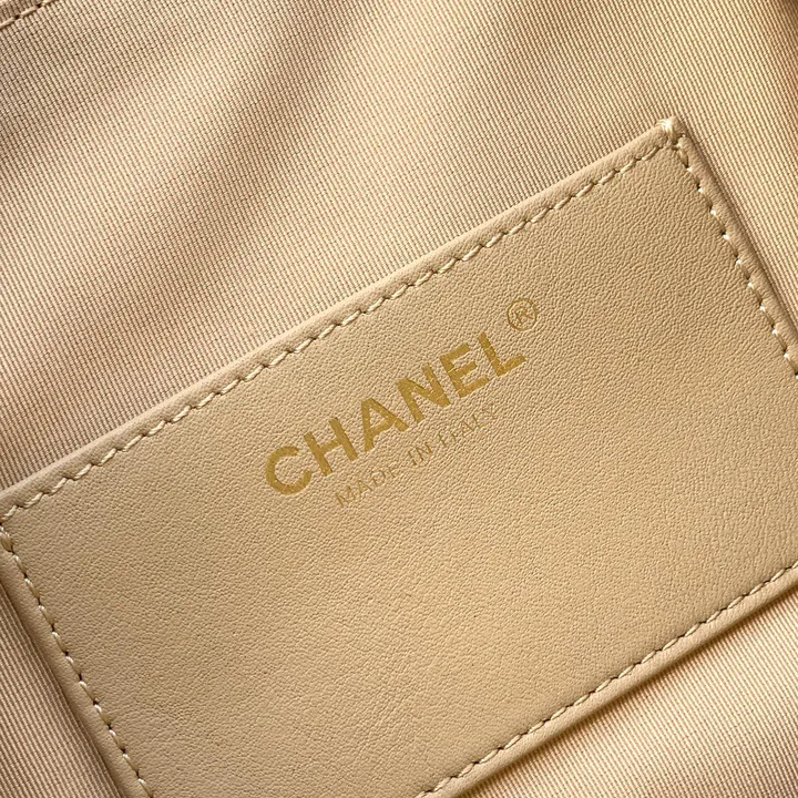 CHANEL バッグ レディース