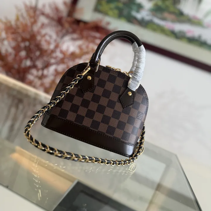 ルイヴィトン ショルダーバッグ  N41221