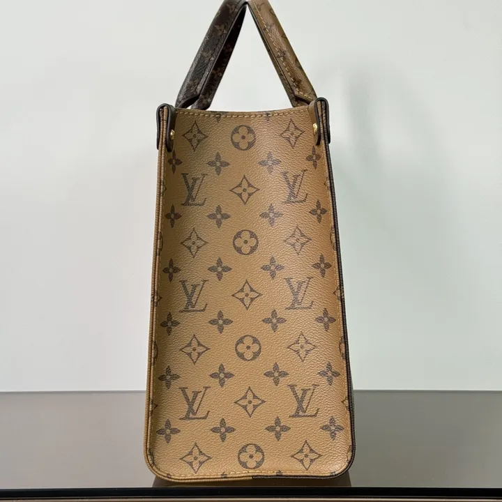  ルイヴィトン オンザゴー M45321