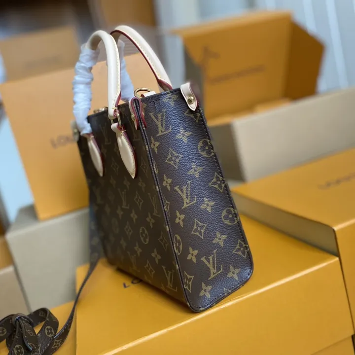 ルイヴィトン サックプラ トートバッグ