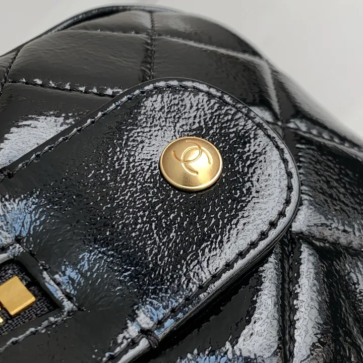 シャネル マトラッセ ボーリング バッグ