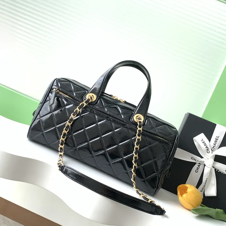 シャネル バッグ レディース