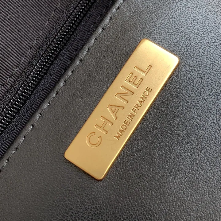 シャネル バッグ レディース
