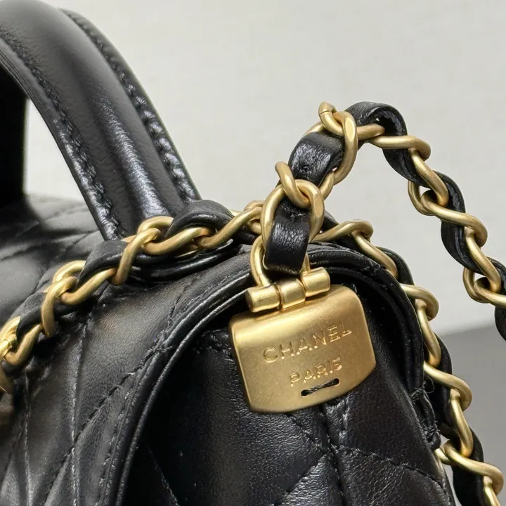 シャネル ハンドル付 ミニバッグ