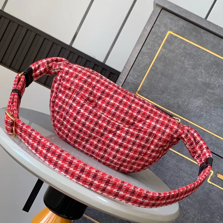 シャネル ホーボーバッグ