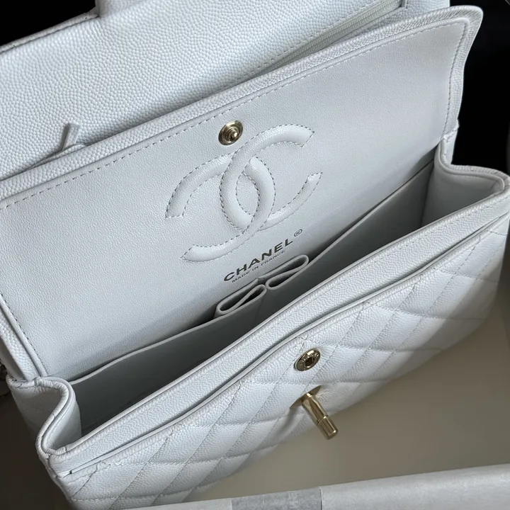 シャネル バッグ コピー