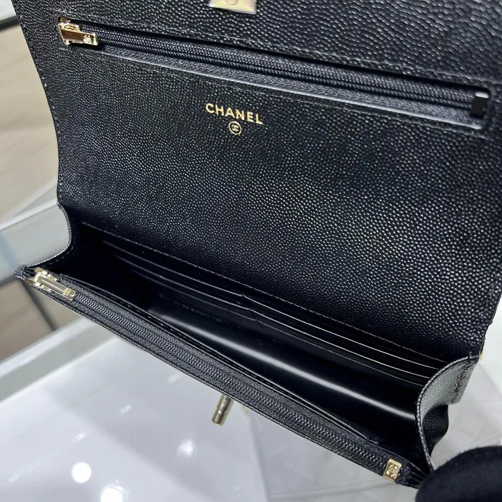 シャネル 25C チェーンウォレット